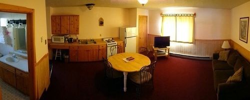 Alpine Motel Of Cooke City Exterior foto